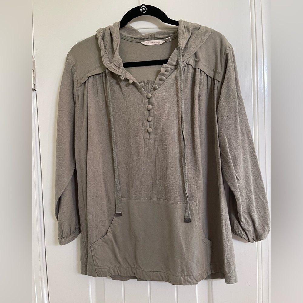 Soft Surroundings medium hooded woven sage green pullover